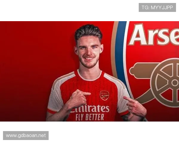 赖斯从单后腰到全能中场的角色演变解析