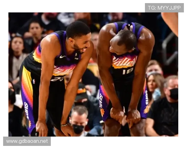 杜埃 vs 谢尔基:技术天才的进攻效率与战术适配差异